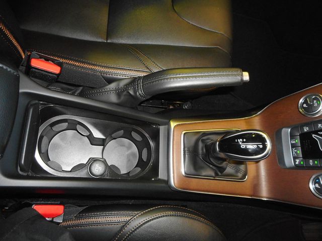 VOLVO V40 CROSS COUN 2018 Image 31