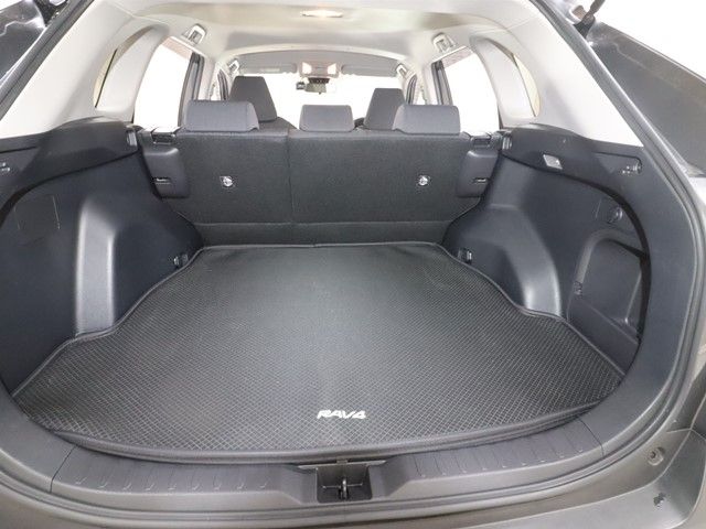 TOYOTA RAV4 HYBRID 4WD 2021 Image 31