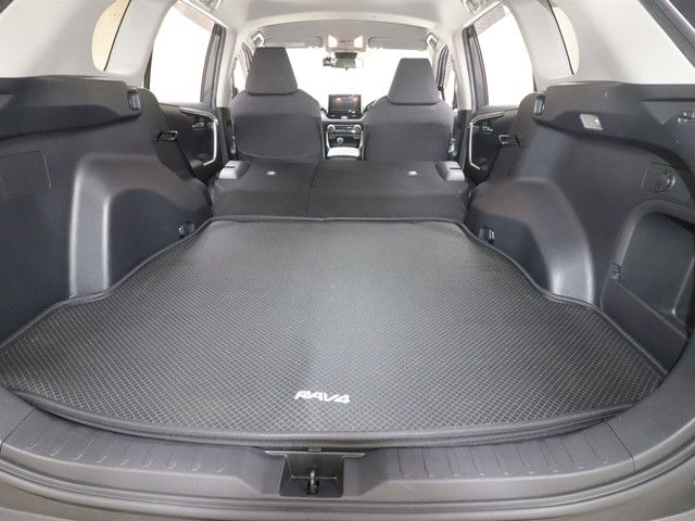 TOYOTA RAV4 HYBRID 4WD 2021 Image 31