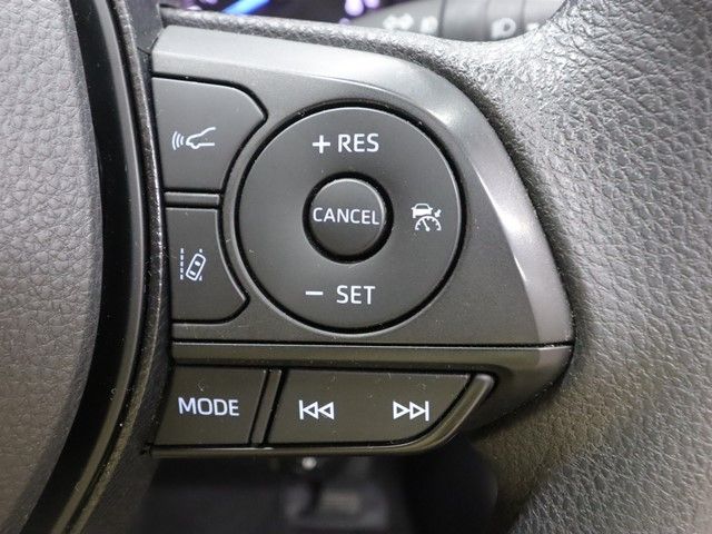 TOYOTA RAV4 HYBRID 4WD 2021 Image 31