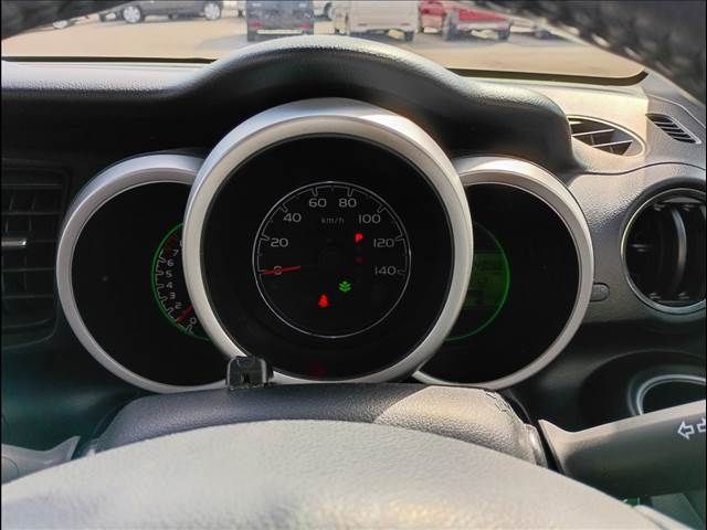 HONDA N BOX 2017 Image 31