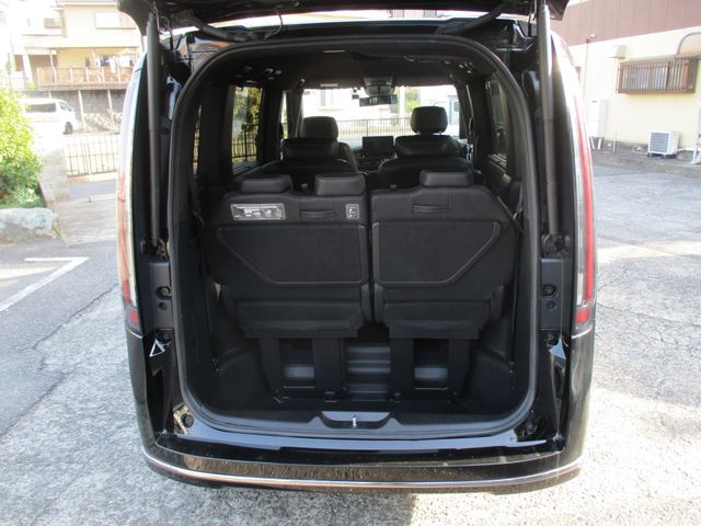 HONDA STEPWAGON SPADA 2023 Image 31