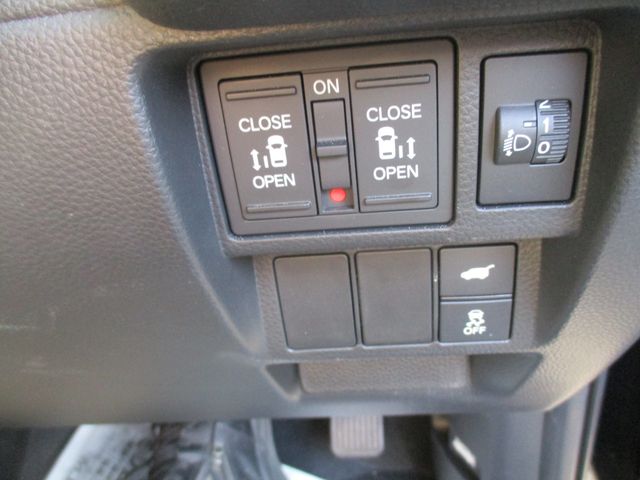 HONDA STEPWAGON SPADA 2023 Image 31