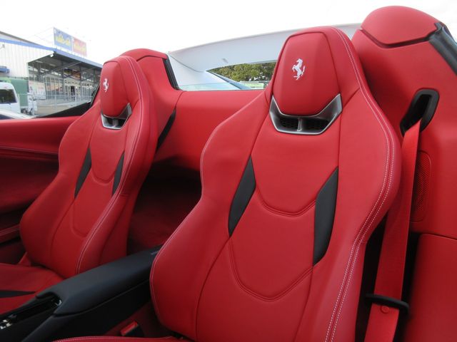 FERRARI 296 GTS 2024 Image 31