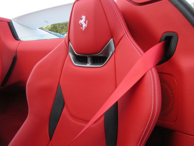 FERRARI 296 GTS 2024 Image 31