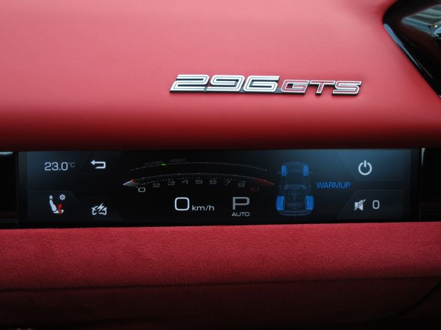 FERRARI 296 GTS 2024 Image 31