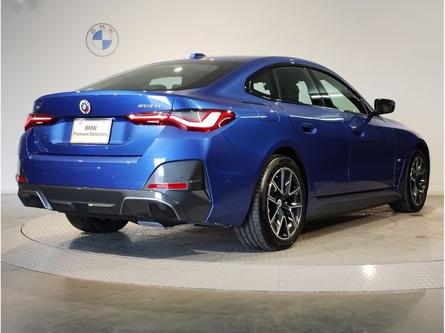 BMW I4 2023 Image 31