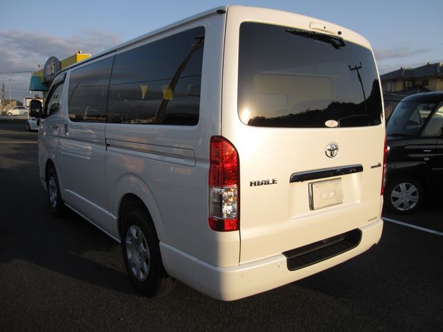TOYOTA HIACE VAN 2WD 2026 Image 31