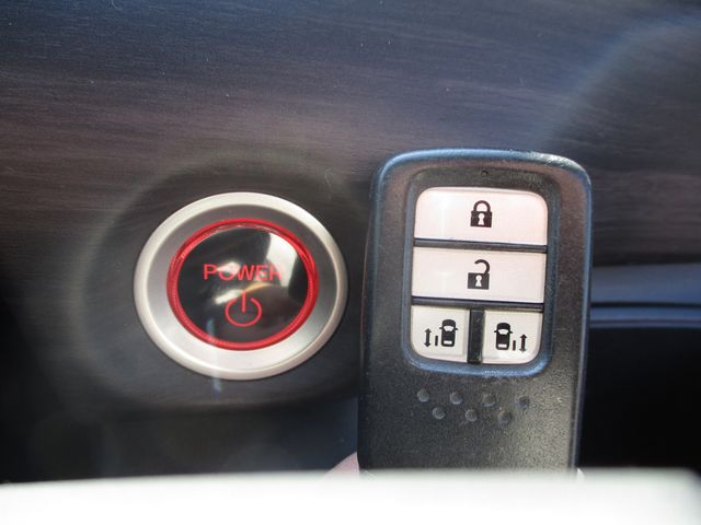 HONDA FREED HYBRID 2017 Image 31