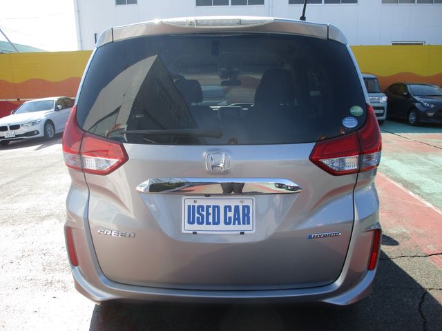 HONDA FREED HYBRID 2017 Image 31