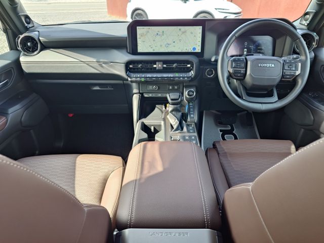 TOYOTA LANDCRUISER 250 2024 Image 31