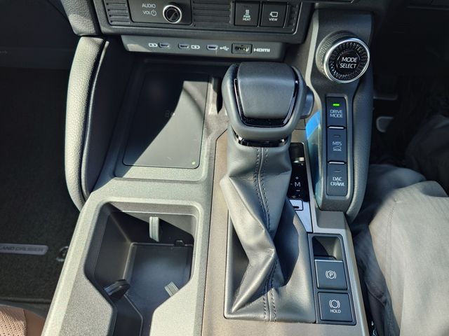 TOYOTA LANDCRUISER 250 2024 Image 31