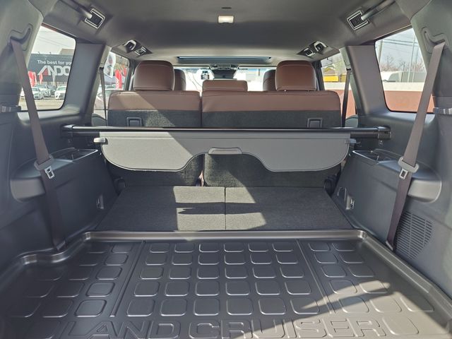 TOYOTA LANDCRUISER 250 2024 Image 31