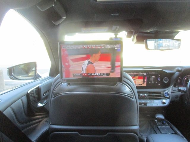 TOYOTA LEXUS LS500H 4WD 2021 Image 31