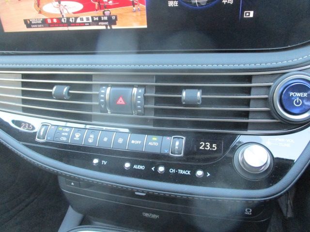 TOYOTA LEXUS LS500H 4WD 2021 Image 31