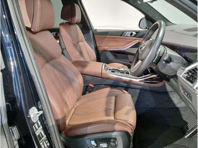 BMW X7 2023 Image 31