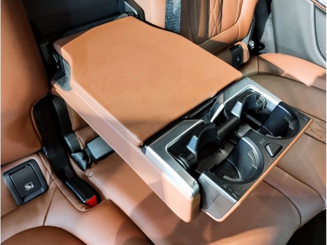 BMW X7 2023 Image 31