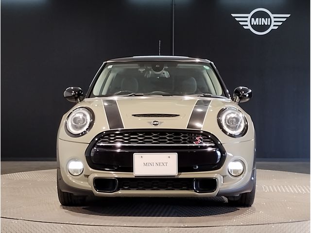 BMW MINI COOPER S 2018 Image 31