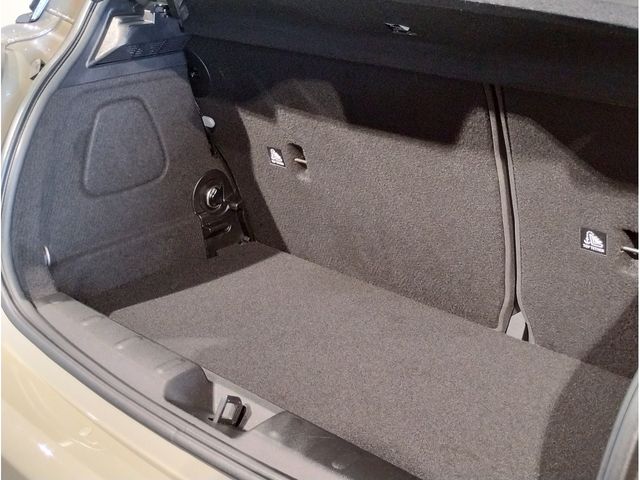 BMW MINI COOPER S 2018 Image 31