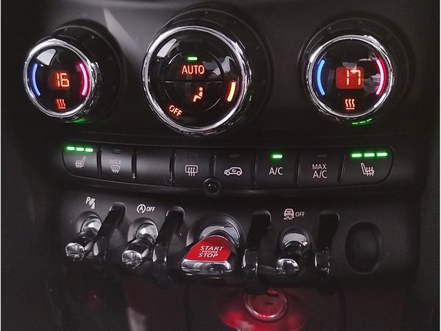 BMW MINI COOPER S 2018 Image 31