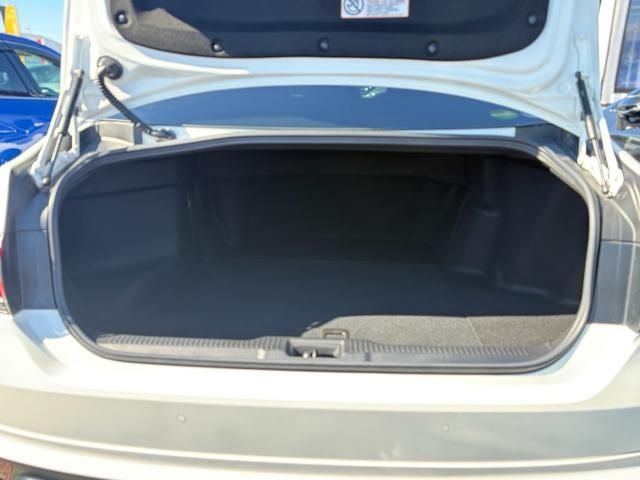 TOYOTA CROWN SEDAN HYBRID 2020 Image 31