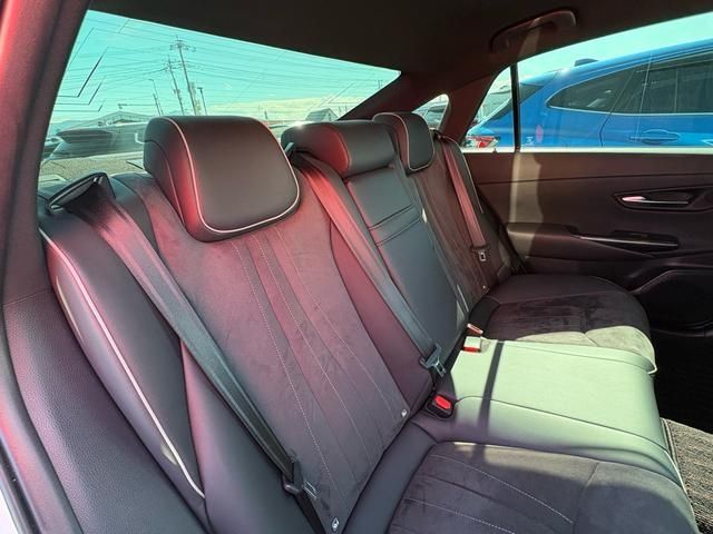 TOYOTA CROWN SEDAN HYBRID 2020 Image 31