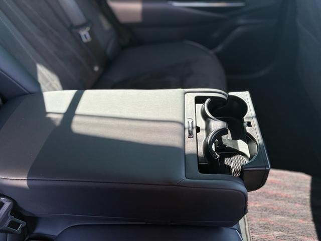 TOYOTA CROWN SEDAN HYBRID 2020 Image 31