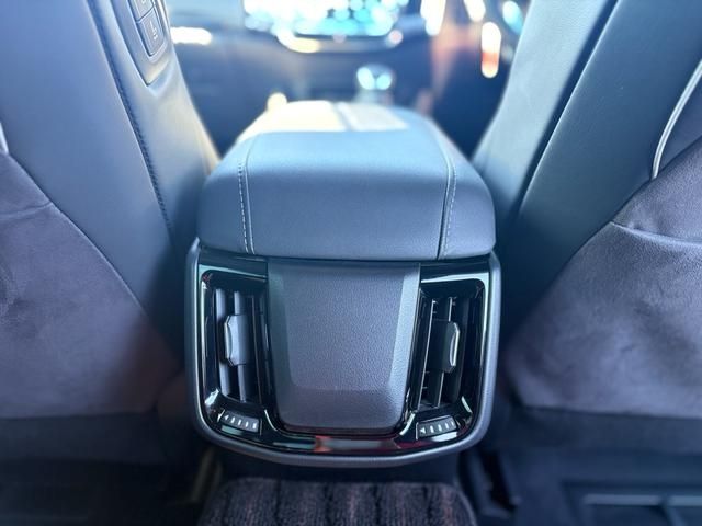 TOYOTA CROWN SEDAN HYBRID 2020 Image 31