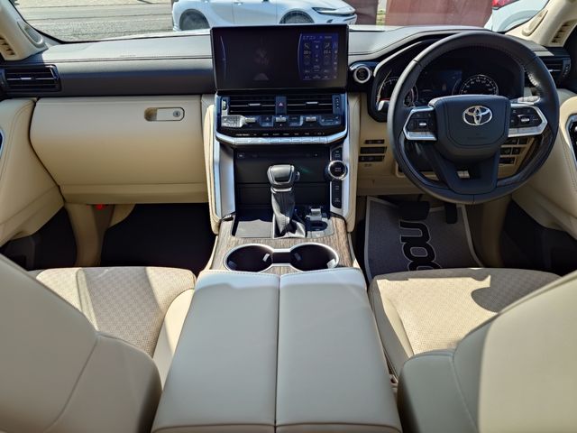 TOYOTA LANDCRUISER WAGON 2024 Image 31