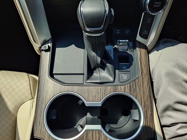 TOYOTA LANDCRUISER WAGON 2024 Image 31