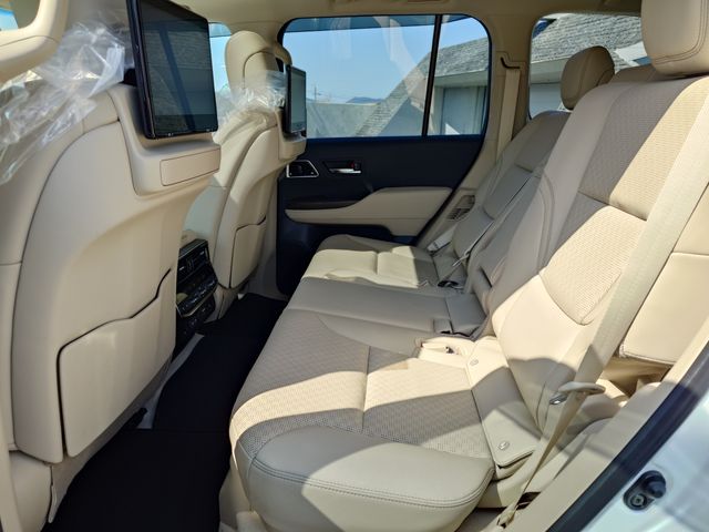 TOYOTA LANDCRUISER WAGON 2024 Image 31