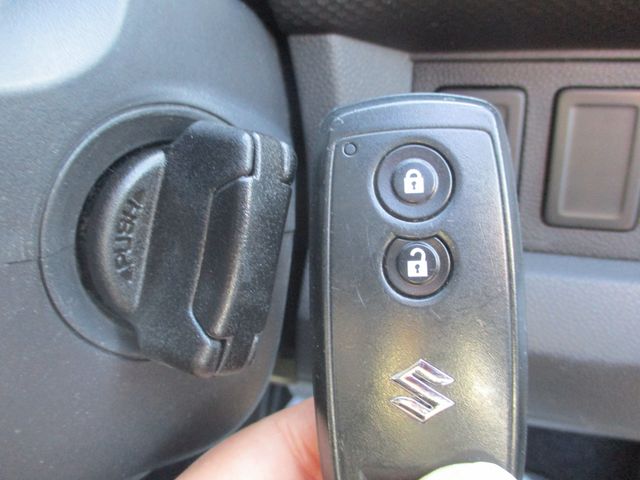 SUZUKI SPLASH 2013 Image 31