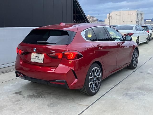 BMW 1SERIES 2025 Image 31