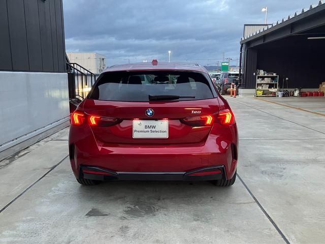 BMW 1SERIES 2025 Image 31