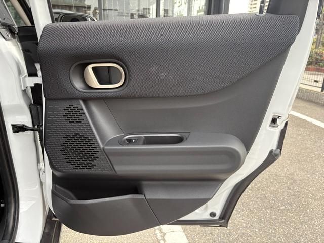 BMW MINI COOPER 5DOOR 2025 Image 31