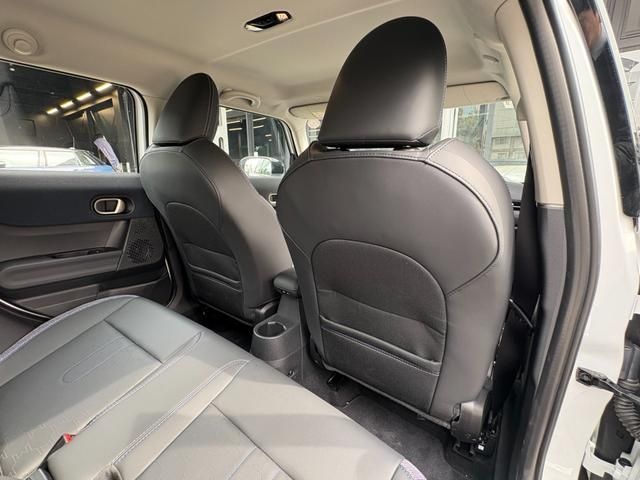 BMW MINI COOPER 5DOOR 2025 Image 31