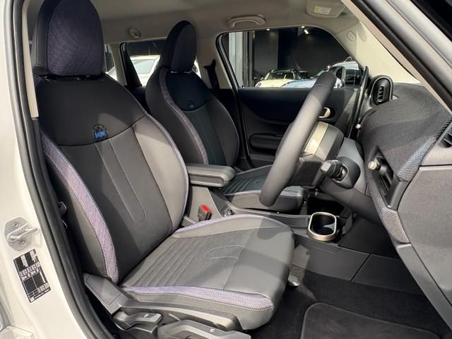 BMW MINI COOPER 5DOOR 2025 Image 31