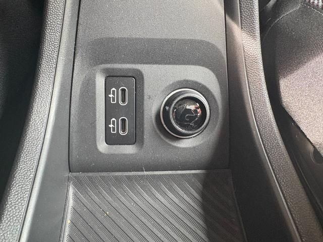 BMW MINI COOPER 5DOOR 2025 Image 31