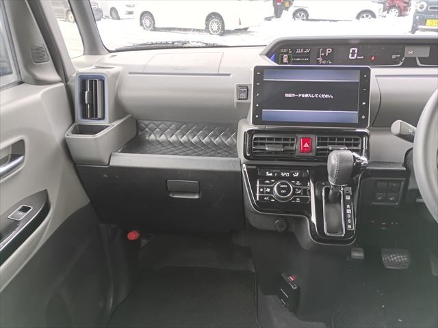 DAIHATSU TANTO CUSTOM 2020 Image 31