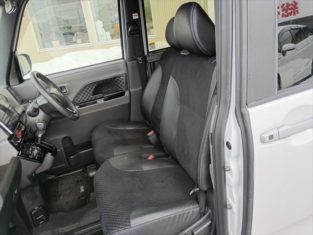 DAIHATSU TANTO CUSTOM 2020 Image 31