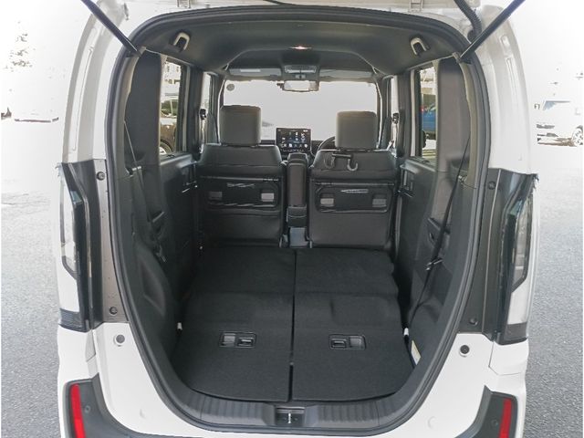 HONDA N BOX CUSTOM 2024 Image 31