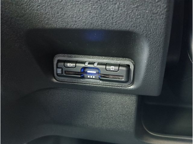 HONDA N BOX CUSTOM 2024 Image 31