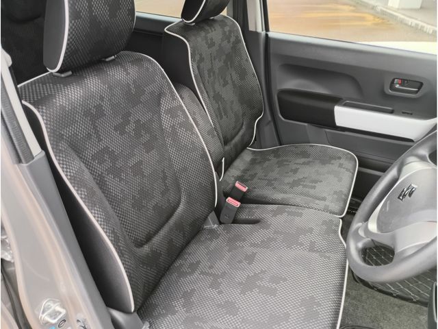 SUZUKI HUSTLER 4WD 2018 Image 31