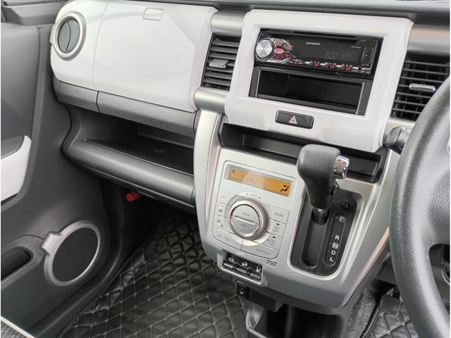 SUZUKI HUSTLER 4WD 2018 Image 31