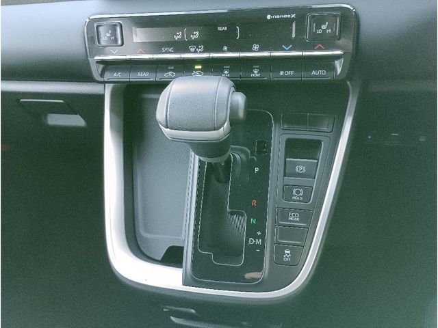 TOYOTA NOAH 2023 Image 31