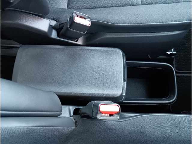 TOYOTA NOAH 2023 Image 31