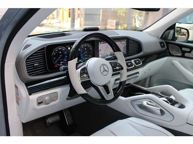 MERCEDES BENZ MERCEDES MAYBACH GLS 2023 Image 31