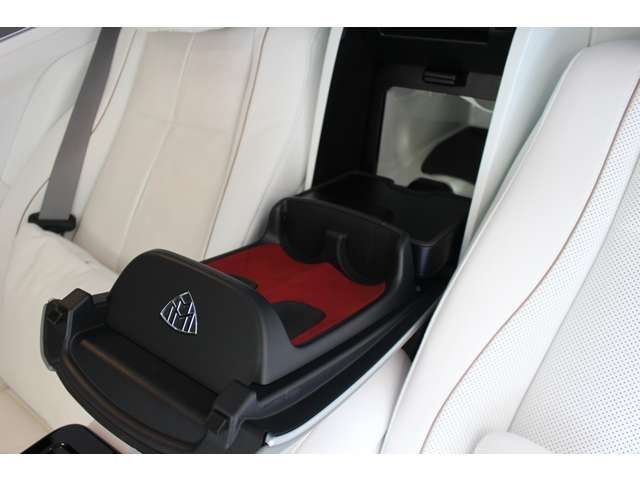 MERCEDES BENZ MERCEDES MAYBACH GLS 2023 Image 31