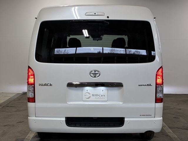 TOYOTA HIACE VAN 4WD 2025 Image 31