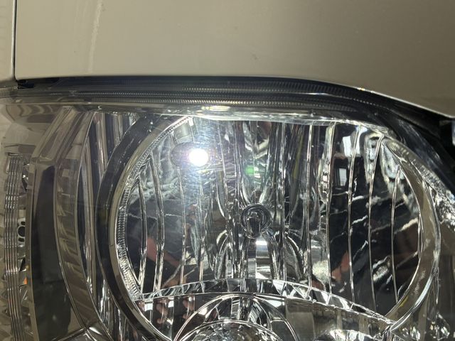 TOYOTA HIACE VAN 4WD 2025 Image 31